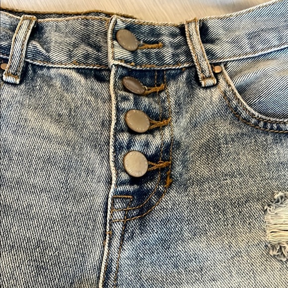 Bullhead Blue Distressed Jean Shorts with Frayed Hem - Picture 2 of 9